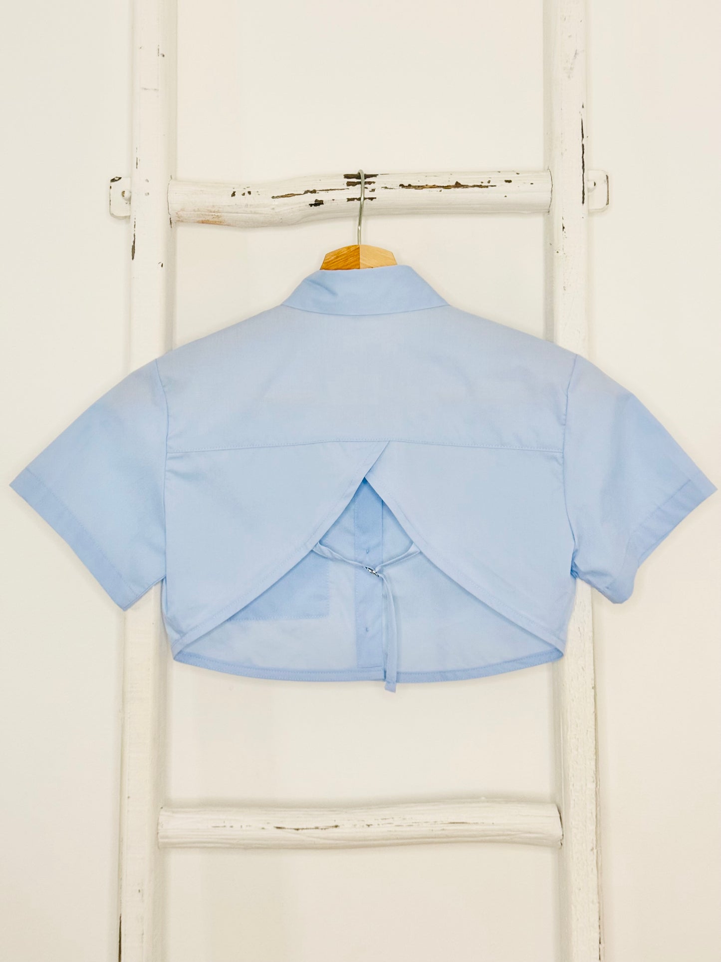 Open Back Bottom Up Crop