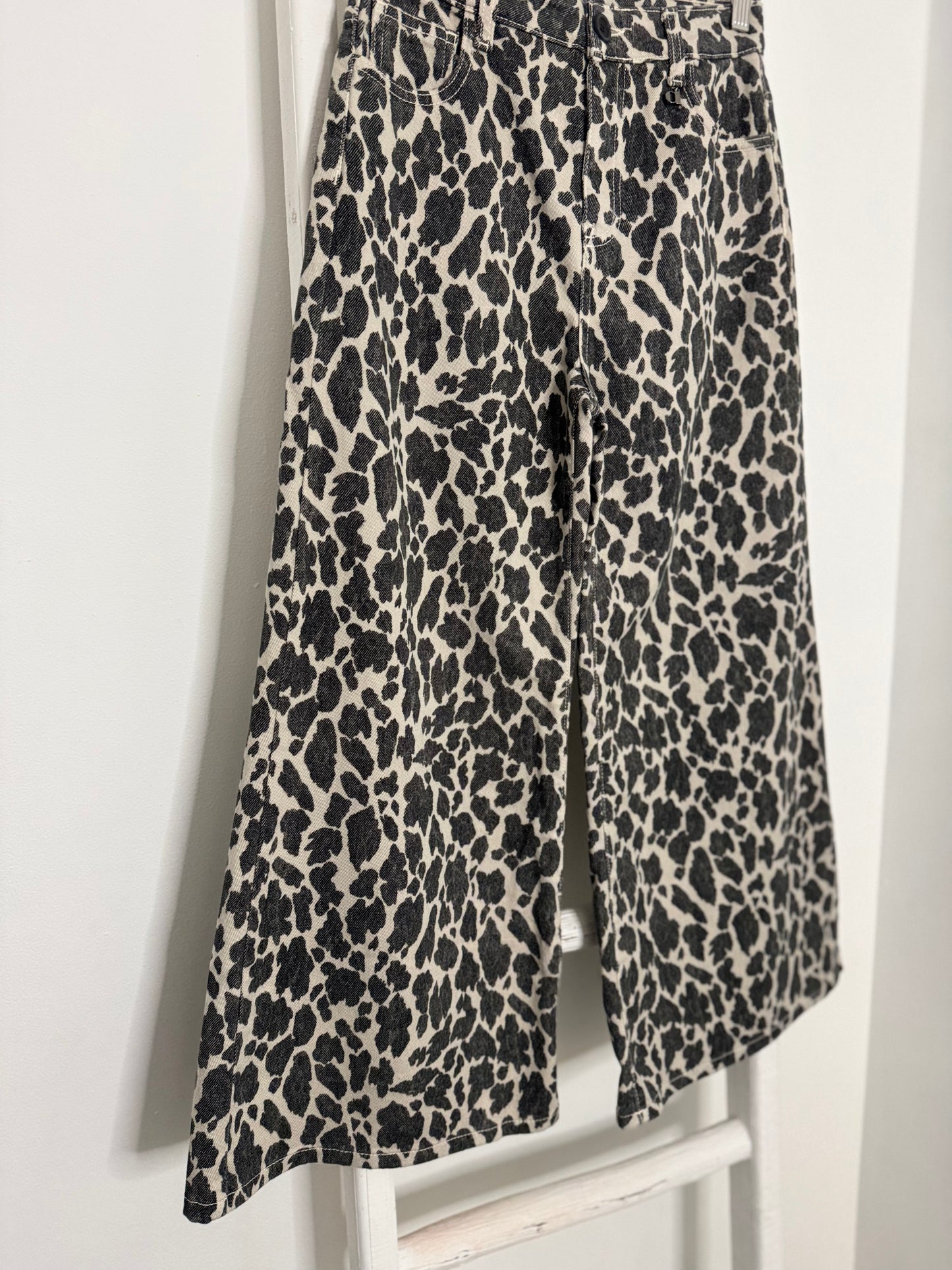 Wide Leg Leopard Pants