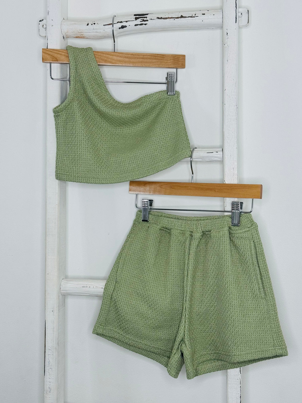 Green One Shoulder Set