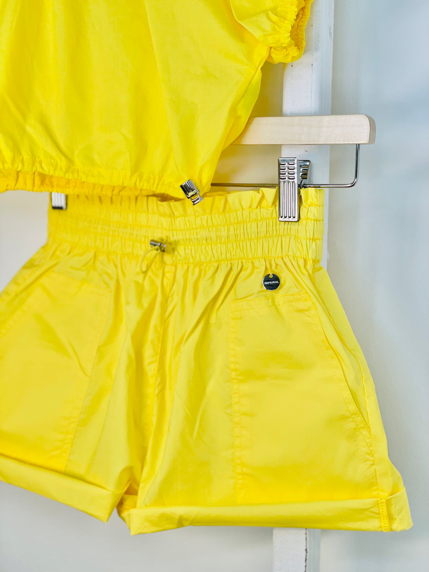 Parachute Yellow Set