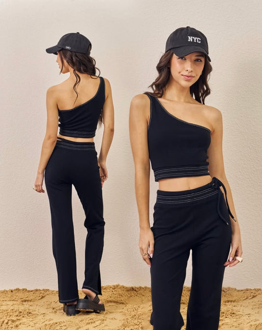 Sporty Black One Shoulder Set