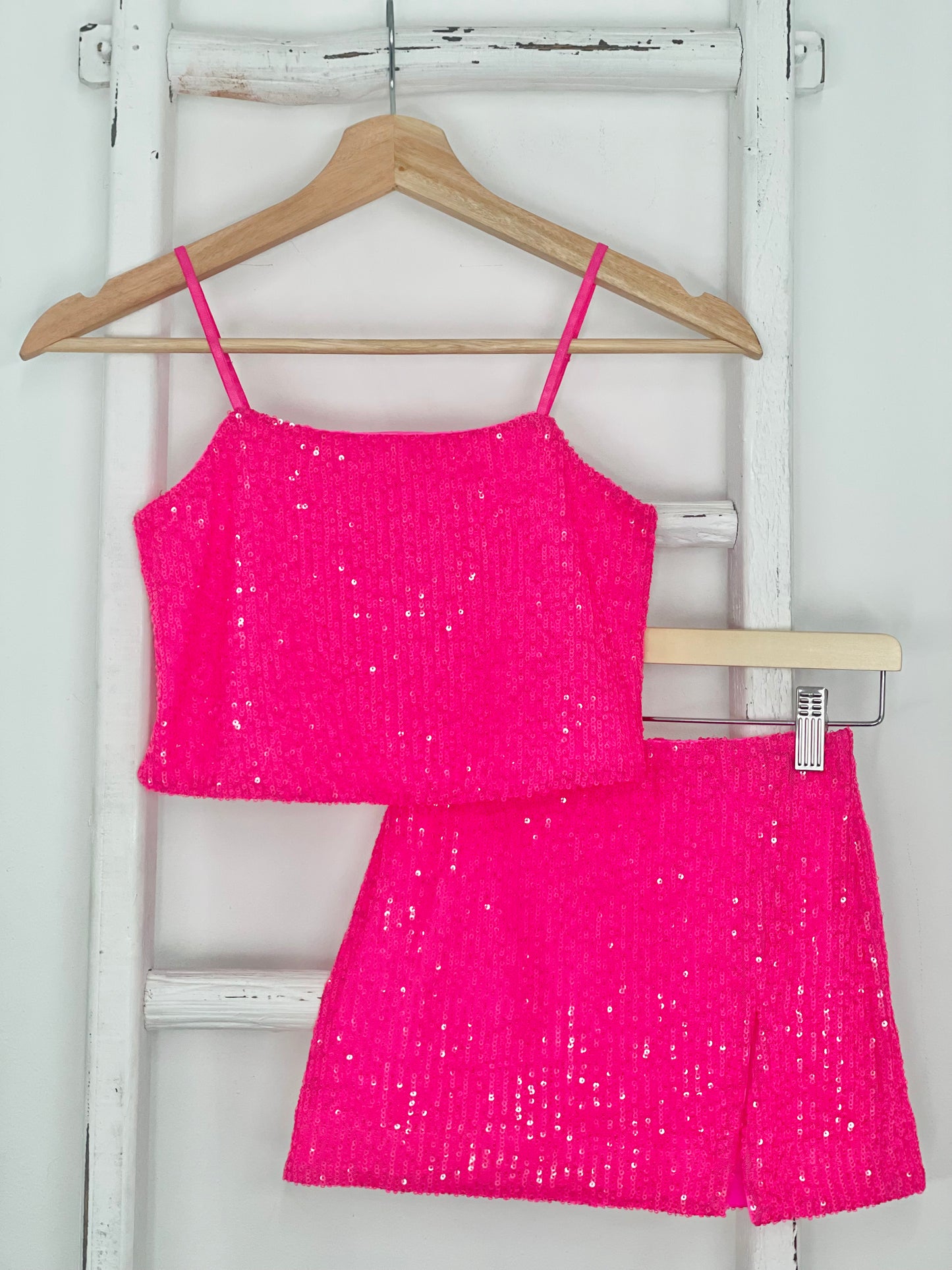 Taylor Neon Pink Set