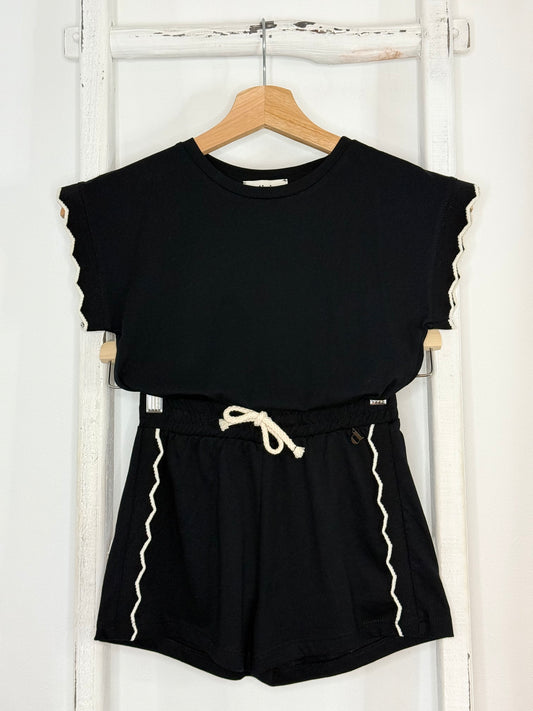 Black Set