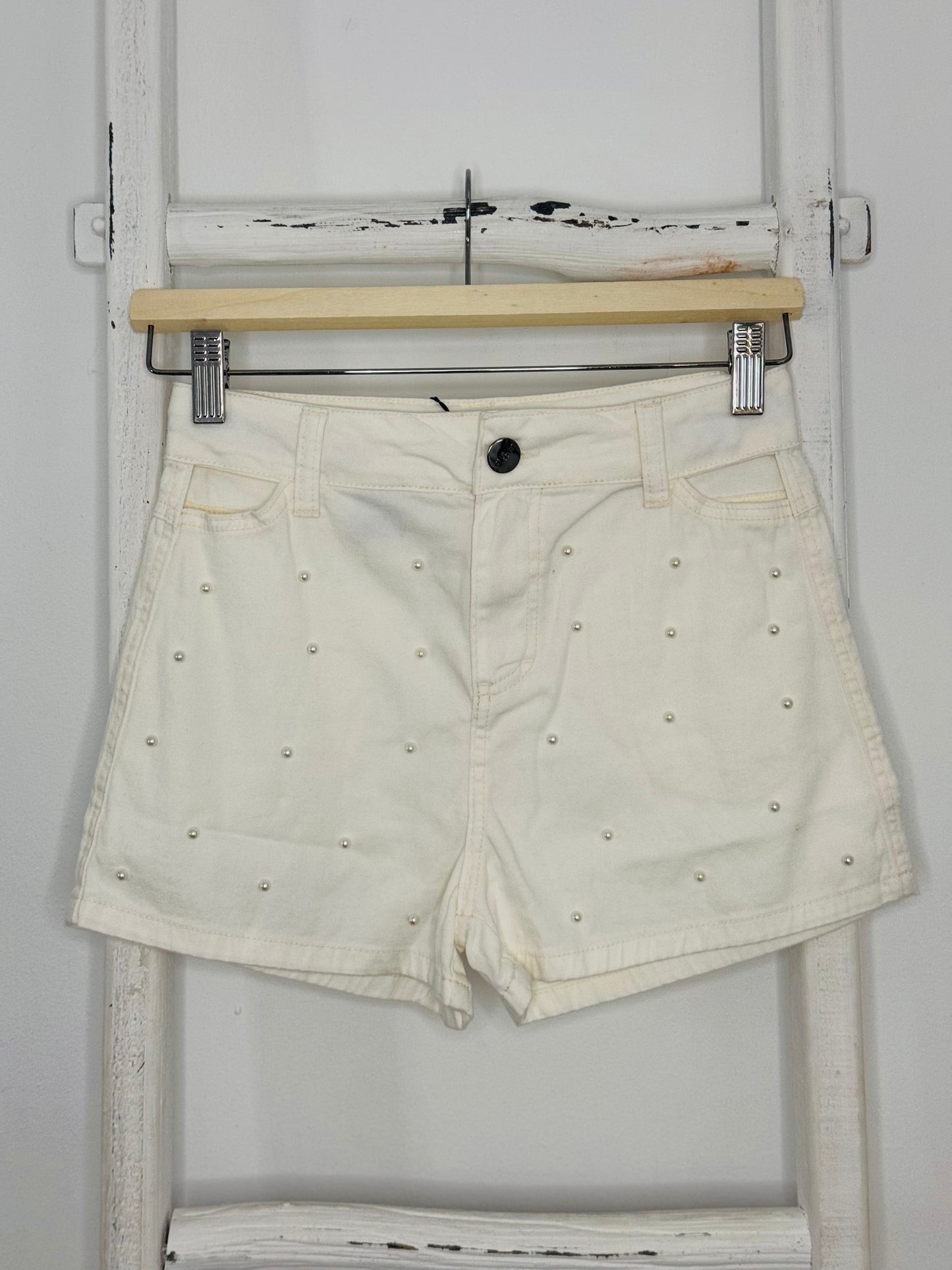 White Cutout with Pearl Shorts